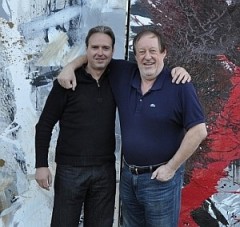 Christoph Klein und der Maler und Bildhauer Cornelius Richter (rechts) im Jahre 2012